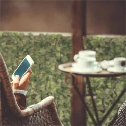 Fency Bright Ivy Sichtschutzzaun Windschutz 300x100 Cm Efeu Hellgrün -Einrichtungsgeschäft 10029244 yy 0004 ambient Blumfeldt Fency Bright Ivy Sichtschutz 3x1m Efeu