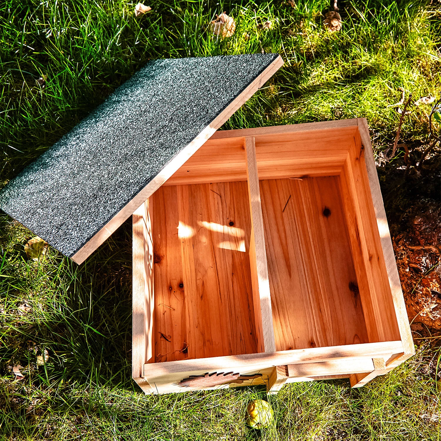 Igelhaus Futterhaus Überwinterung 2 Kammern Tannenholz Unbehandelt 5 Igelhaus Futterhaus Überwinterung 2 Kammern Tannenholz Unbehandelt – Bild 5