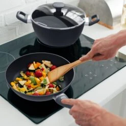 Noto Endurance Bratpfanne Ø20 Cm Geschmiedetes Aluminium Abnehmbarer Griff 11 Noto Endurance Bratpfanne Ø20 Cm Geschmiedetes Aluminium Abnehmbarer Griff -Einrichtungsgeschäft 10045001 yy 0003 logo